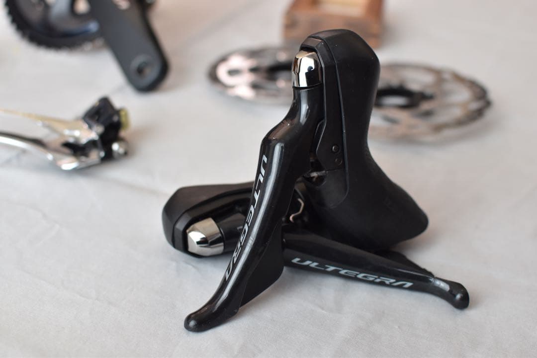 SHIMANO ULTEGRA R8000 コンポセット