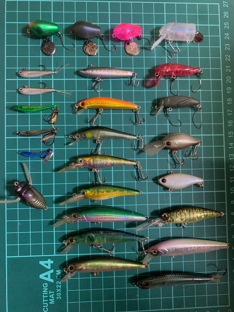 バス トラウトルアー まとめ売り