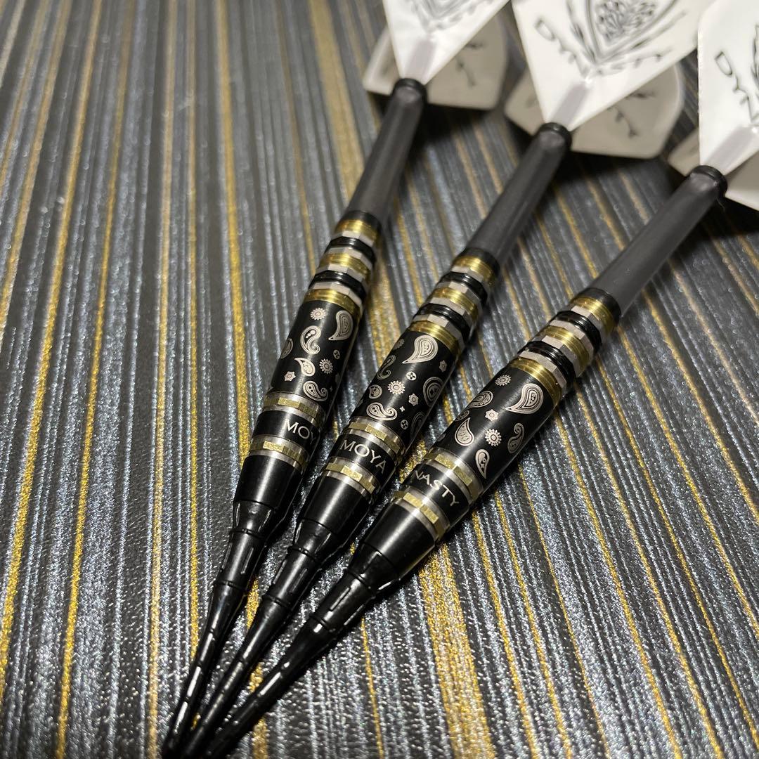 定価13800円 ソフトダーツ moya2 ペイズリー MOYA 投げやすい