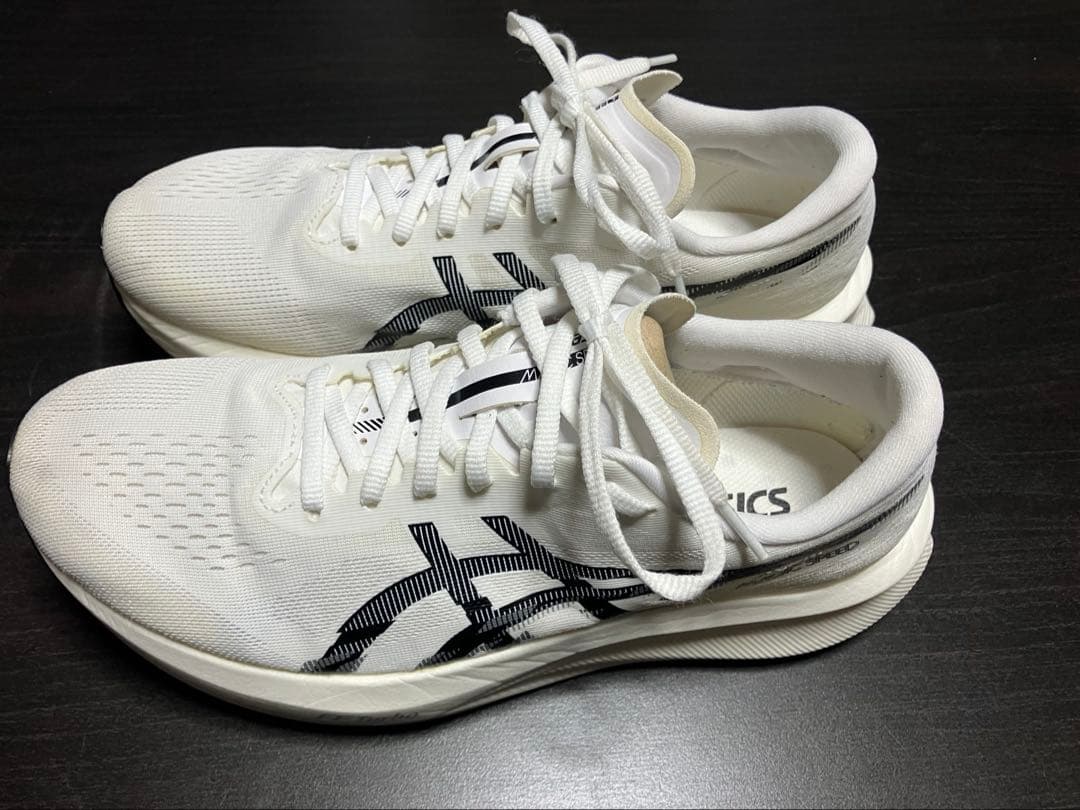 アシックス　マジックスピード4 28.0cm 2E