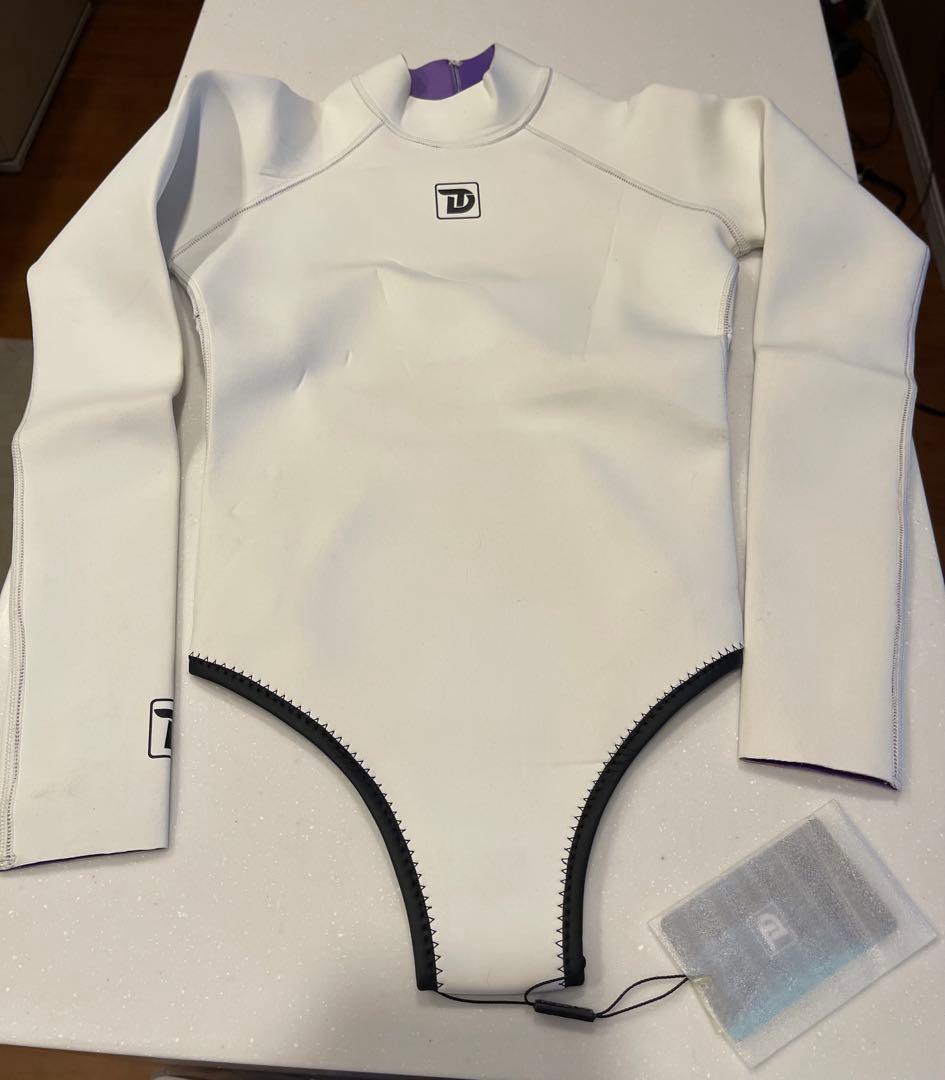 TRUDIVE ロングスリーブスプリングウェットスーツ ホワイト/パープル