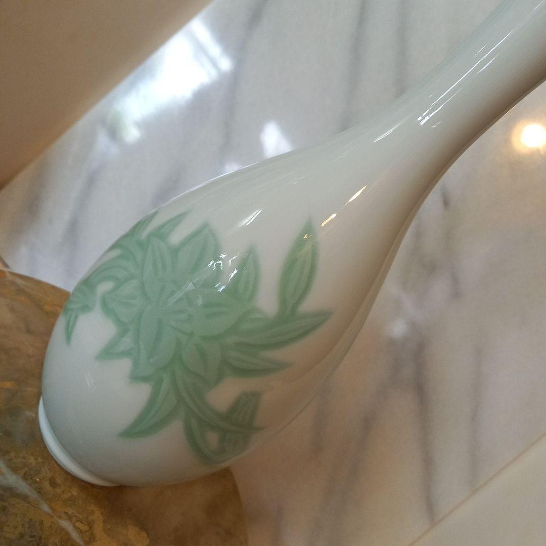 の*り様 井上萬二　百合　花　花瓶　壺　緑　茶器