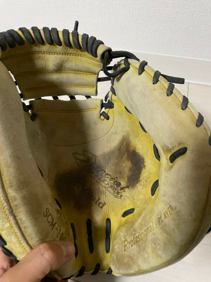 ハイゴールド 右投げ キャッチャー用グローブ