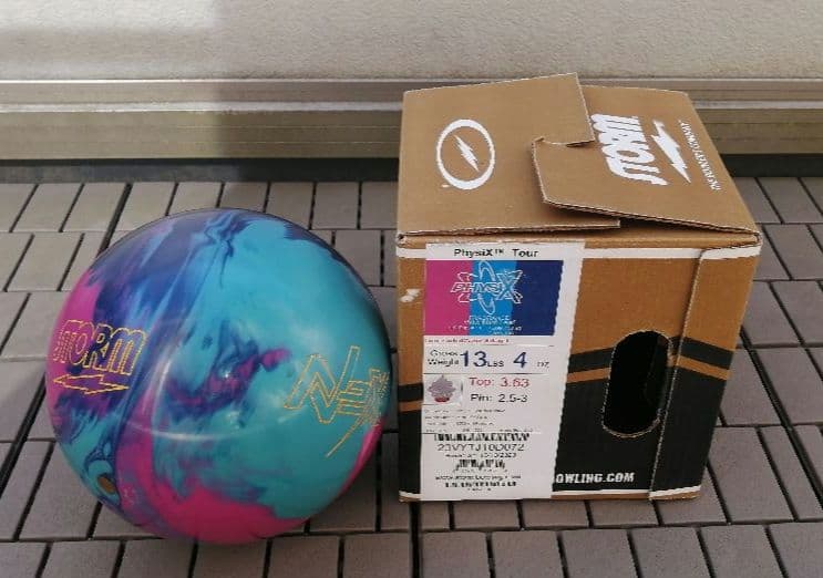 STORM　フィジックスツアー　ボウリングボール　13ポンド