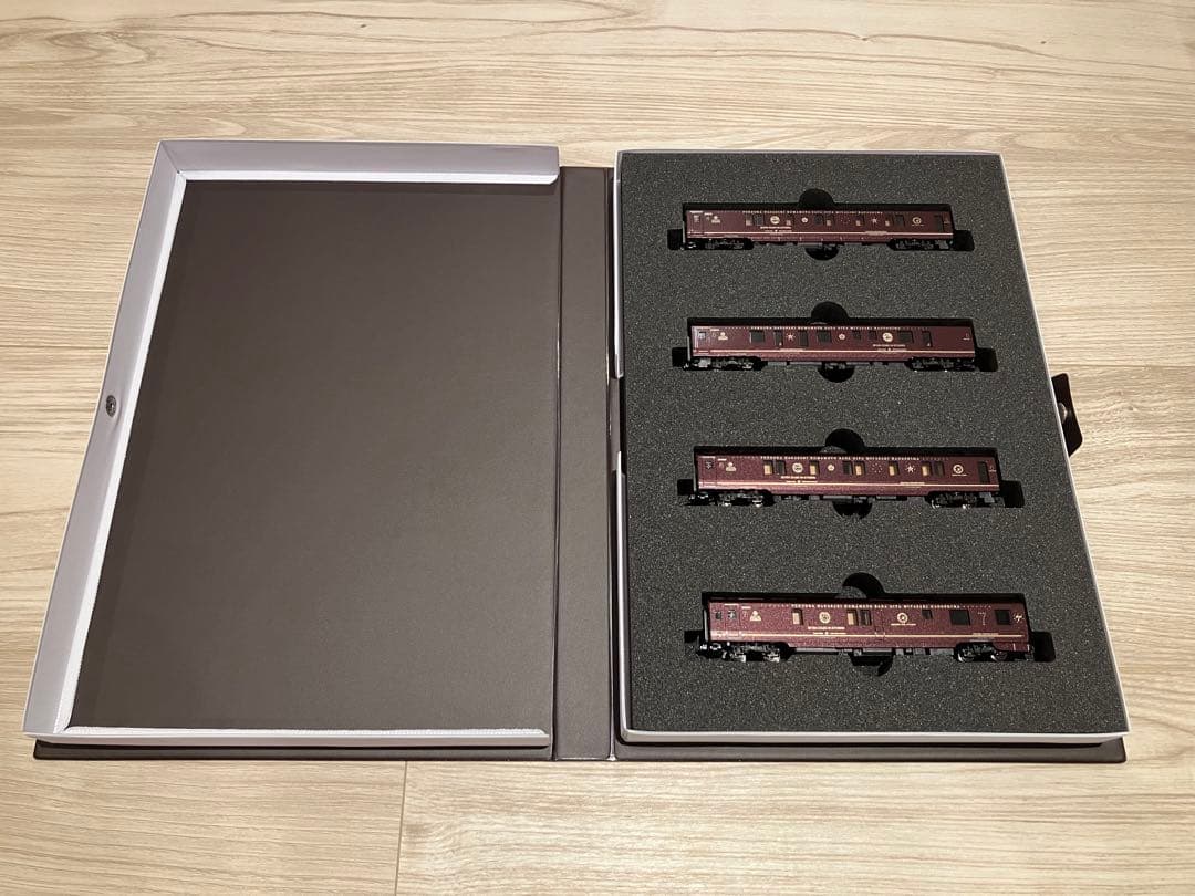 KATO 10-1519 クルーズトレイン ななつ星 in 九州