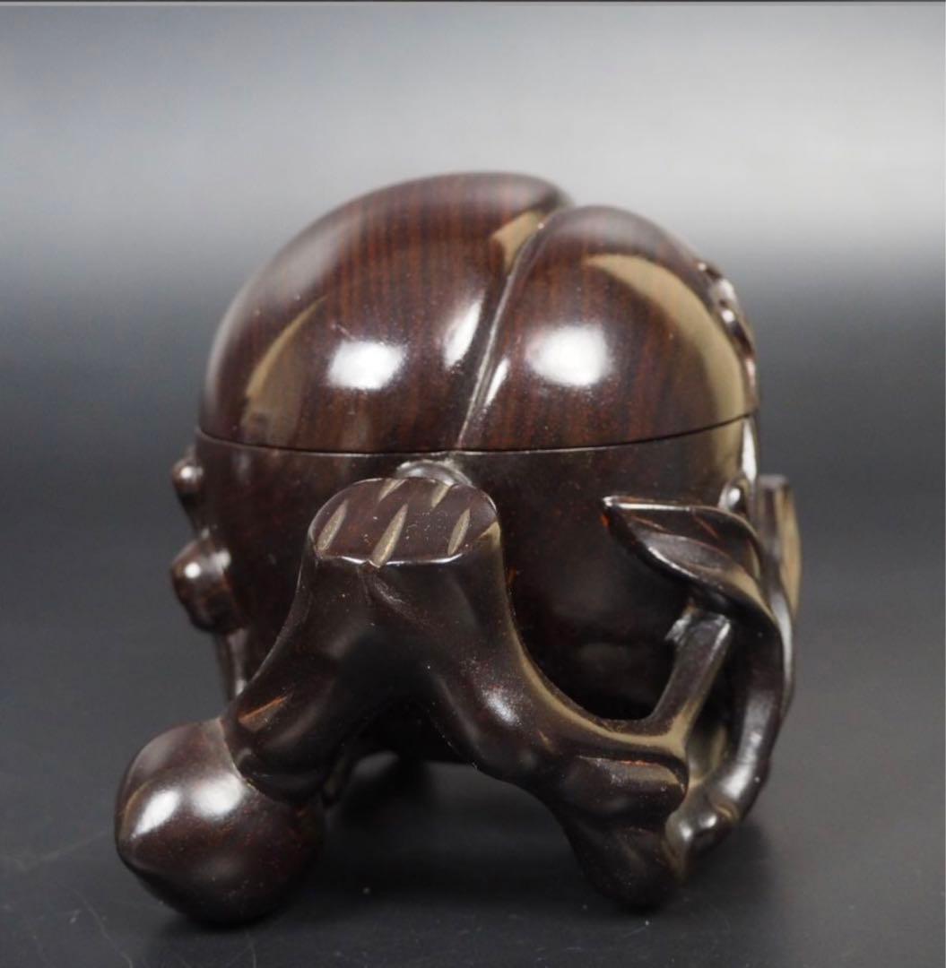 送料無料　時代物　唐木花梨（沈水）透かし彫り桃形蓋物　美品