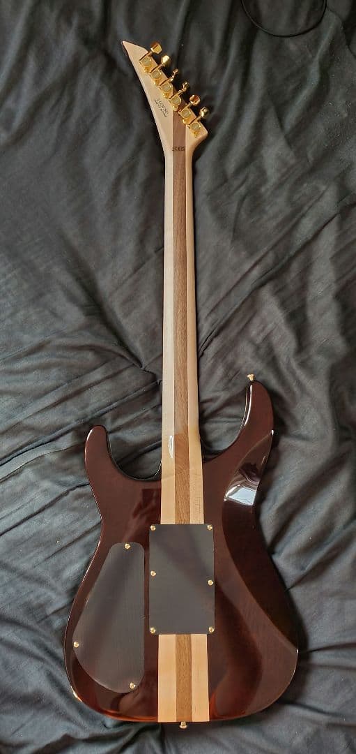 新品同様 Jackson Pro Plus Series Soloist