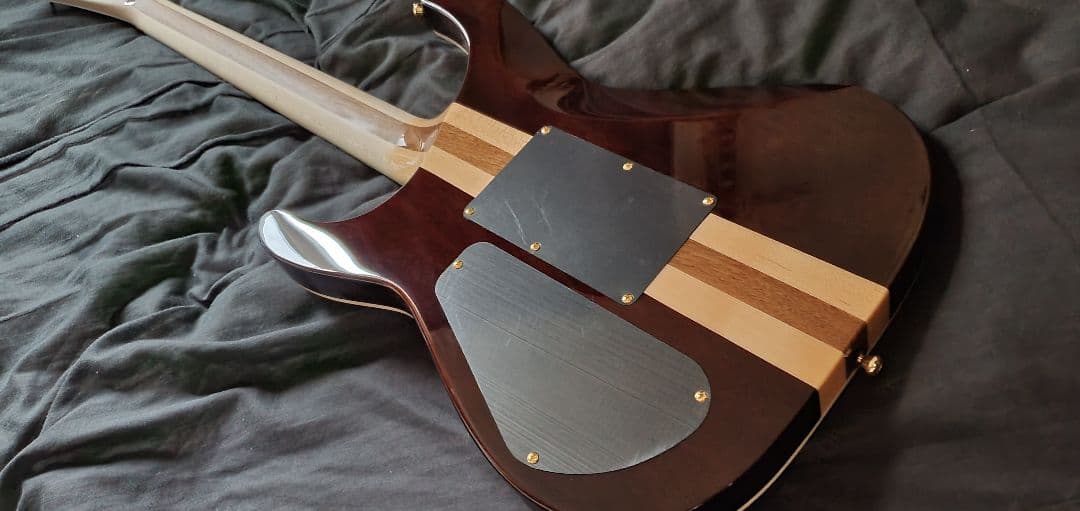 新品同様 Jackson Pro Plus Series Soloist