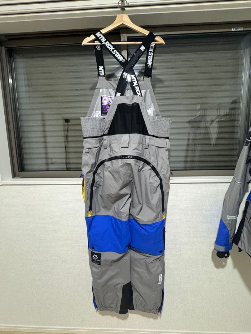 マウンテンロックスター上下セット　24-25