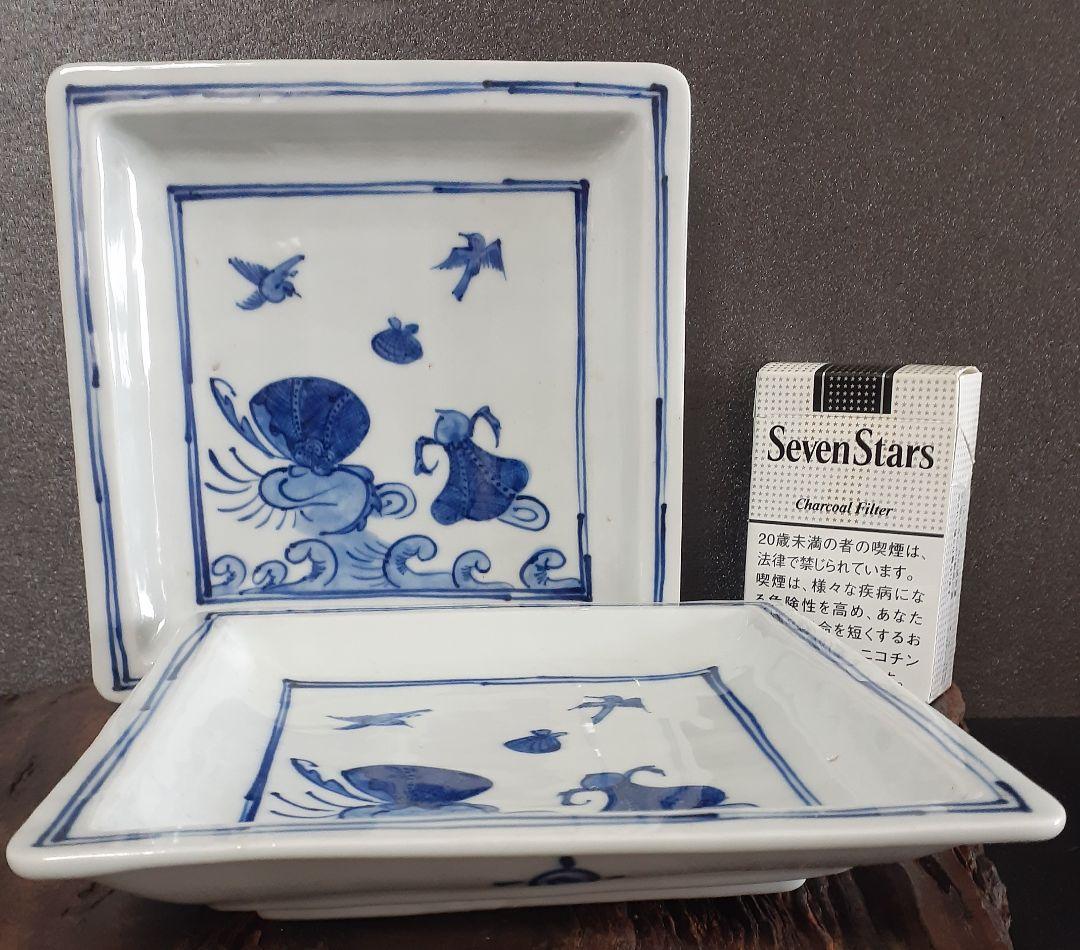 古余呂技窯】　名工　【川瀬竹春】造　中国明代　天啓染付写し　祥瑞手　角皿　菓子皿