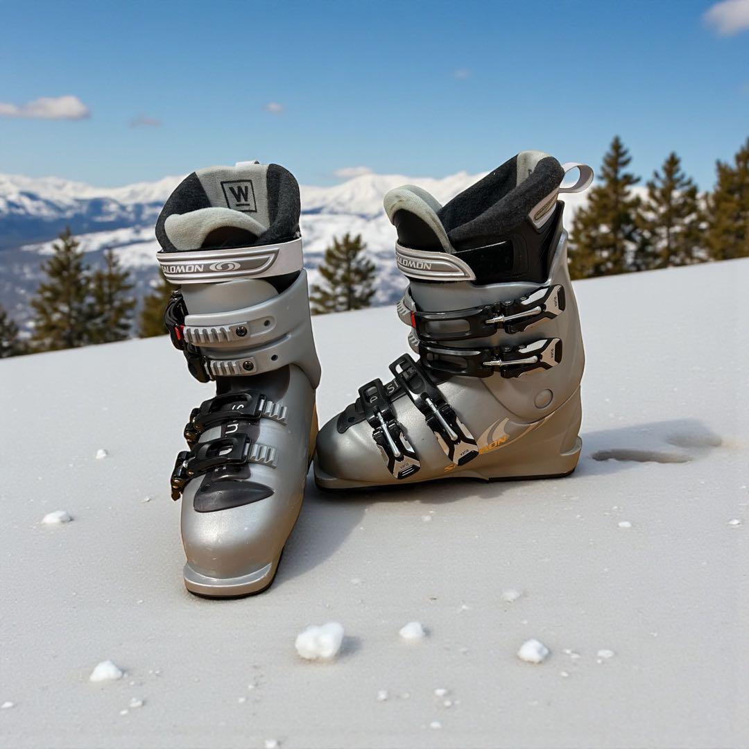 SALOMON レディーススキーブーツ PERFORMA4.0 24cm