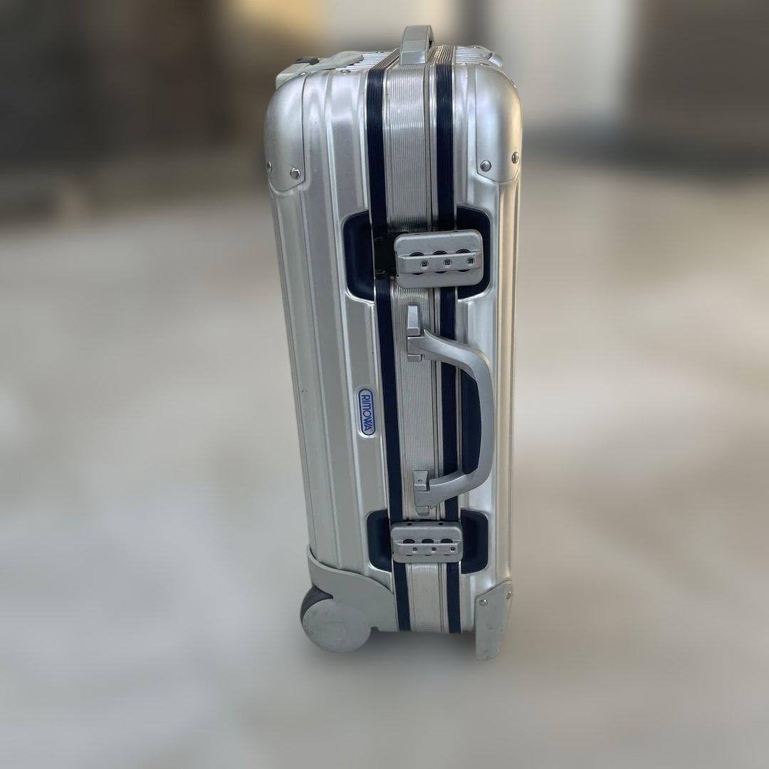 RIMOWA シルバー キャリーケース