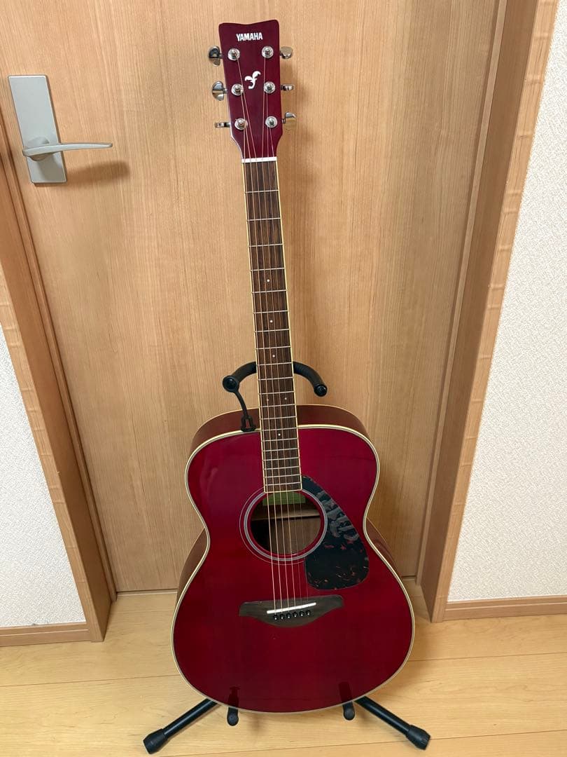 送料込！Yamaha FS-820 アコースティックギター