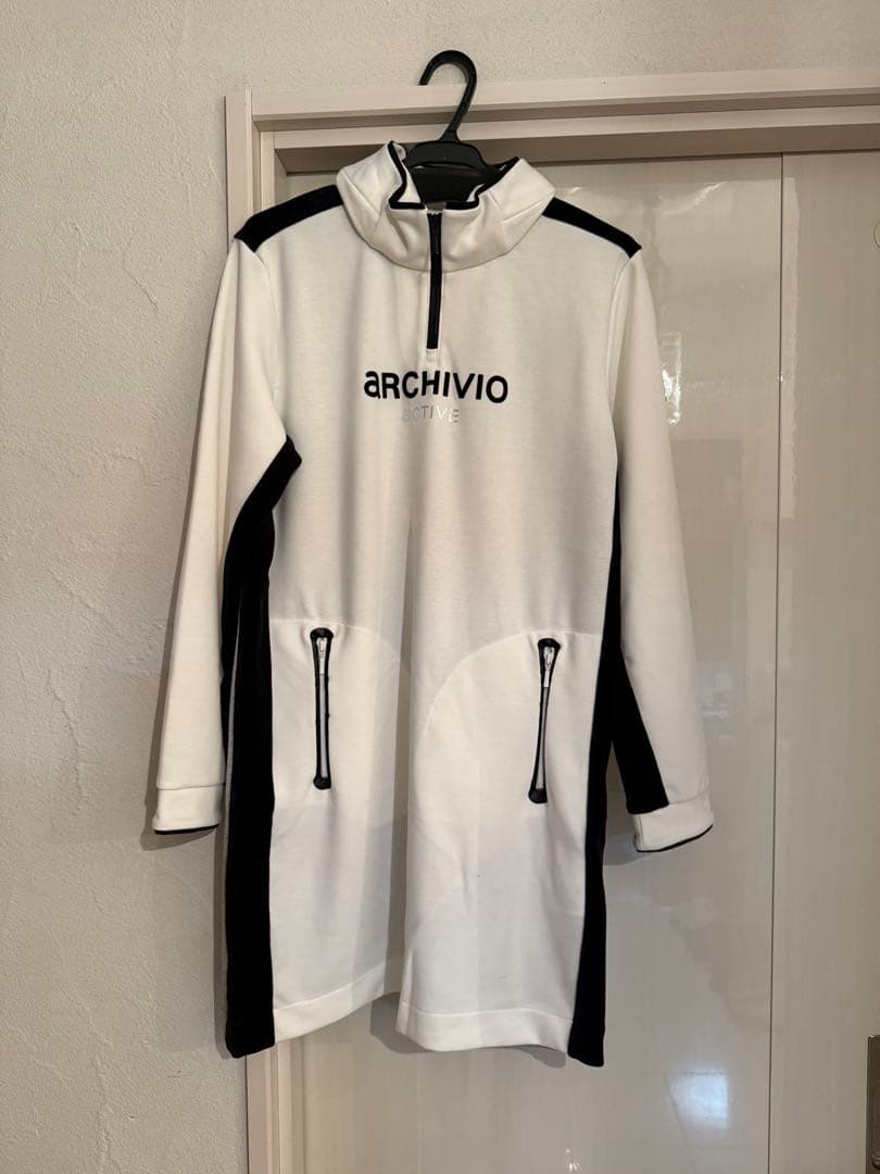 アルチビオ　ワンピース　白　40サイズ　新品未使用