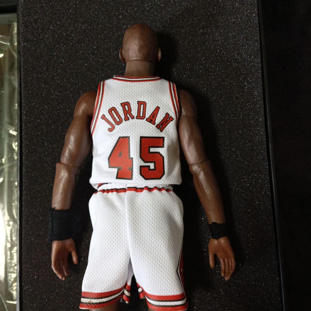 エンターベイ マイケル・ジョーダン シカゴ・ブルズ NBA 1/6