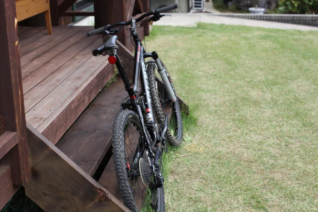 トレック　マウンテンバイク フューエルfuel EX５. ５　自転車