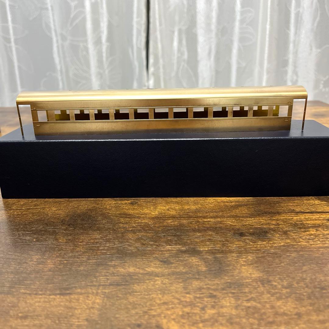 フジモデル／★HGシリーズ★オハ61 (2等車・デッキドアプレス)