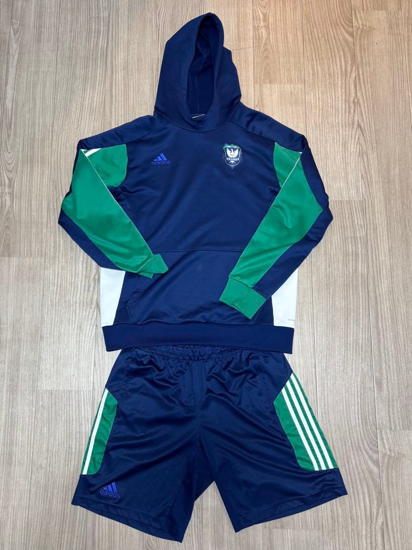 桐蔭学園ラグビーパーカー、短パンセット