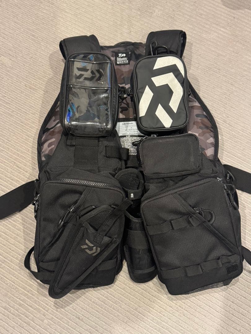 フローティングジャケット　ダイワ