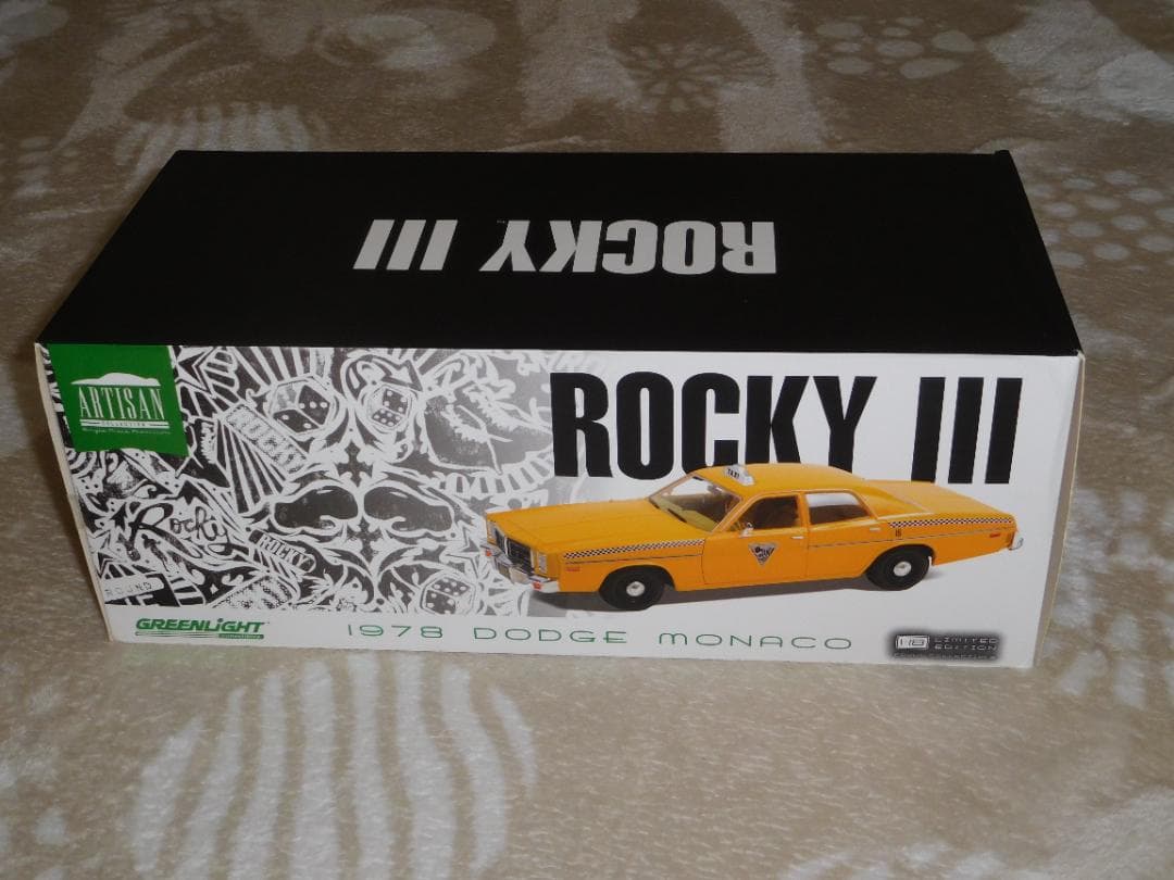 ミニカー ROCKY III DODGE MONACO 1/18 MOVIE TAXI