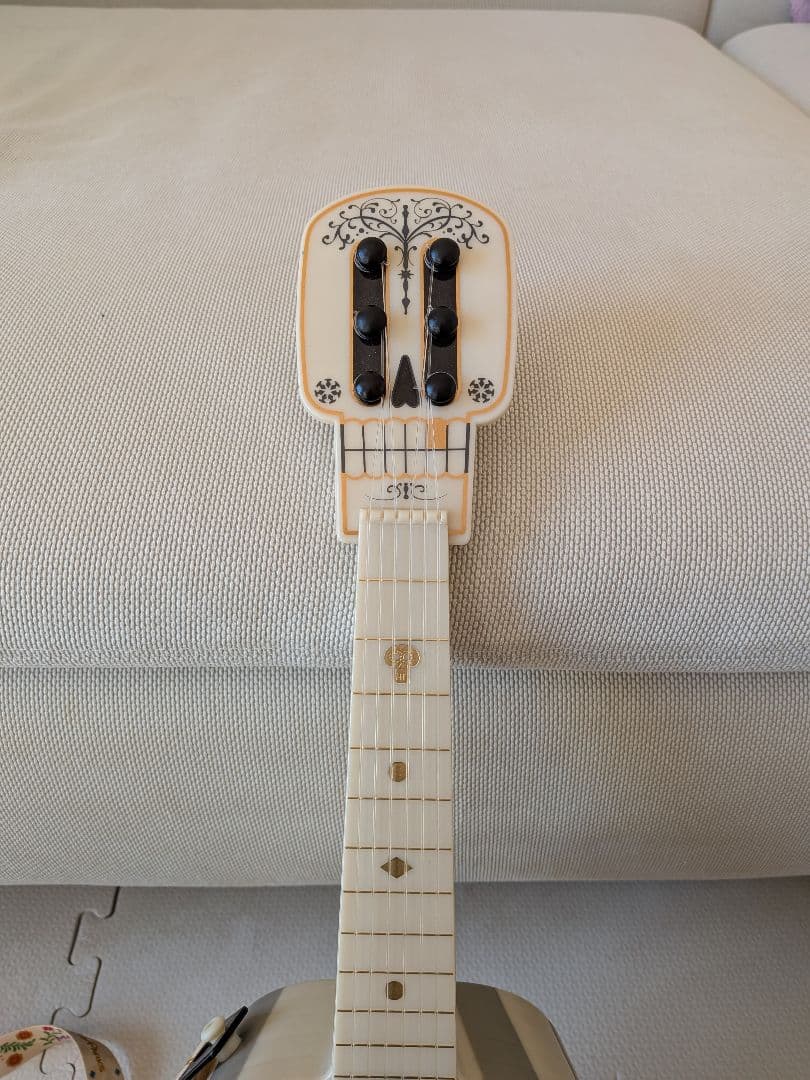 海外ディズニー　リメンバーミーCOCOギター　ポップコーン