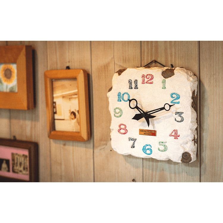 ジブリ美術館オリジナル モザイクタイル時計