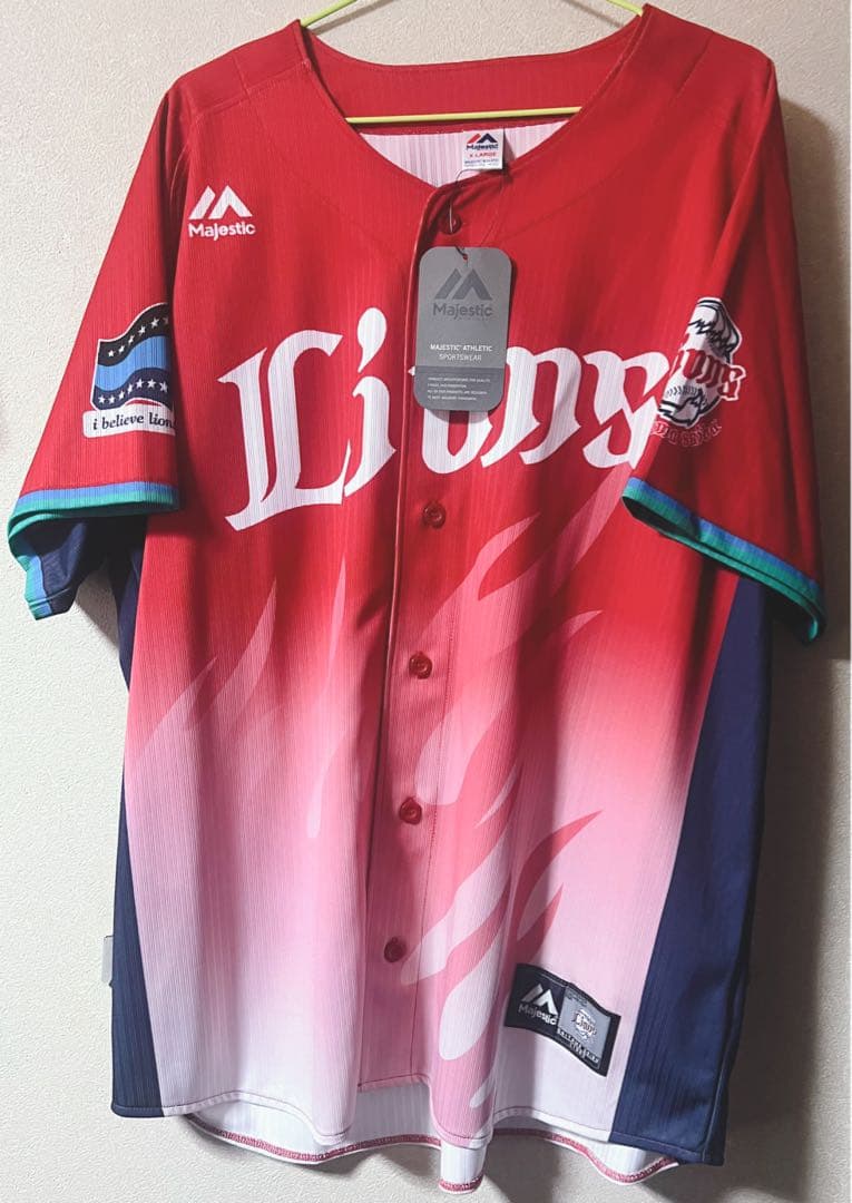 【新品未使用】埼玉西武ライオンズ 炎獅子ユニフォームXL エルネストメヒア　99