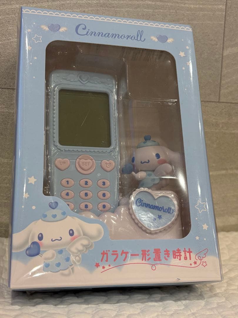 シナモン　サンリオ　ガラケー形置き時計　時計