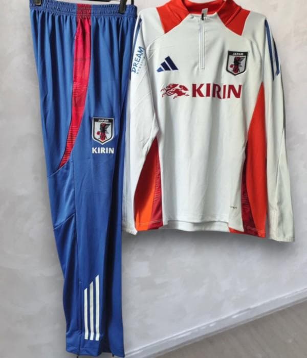 2025 日本代表 ハーフジップ セットアップ トレーニングウェア