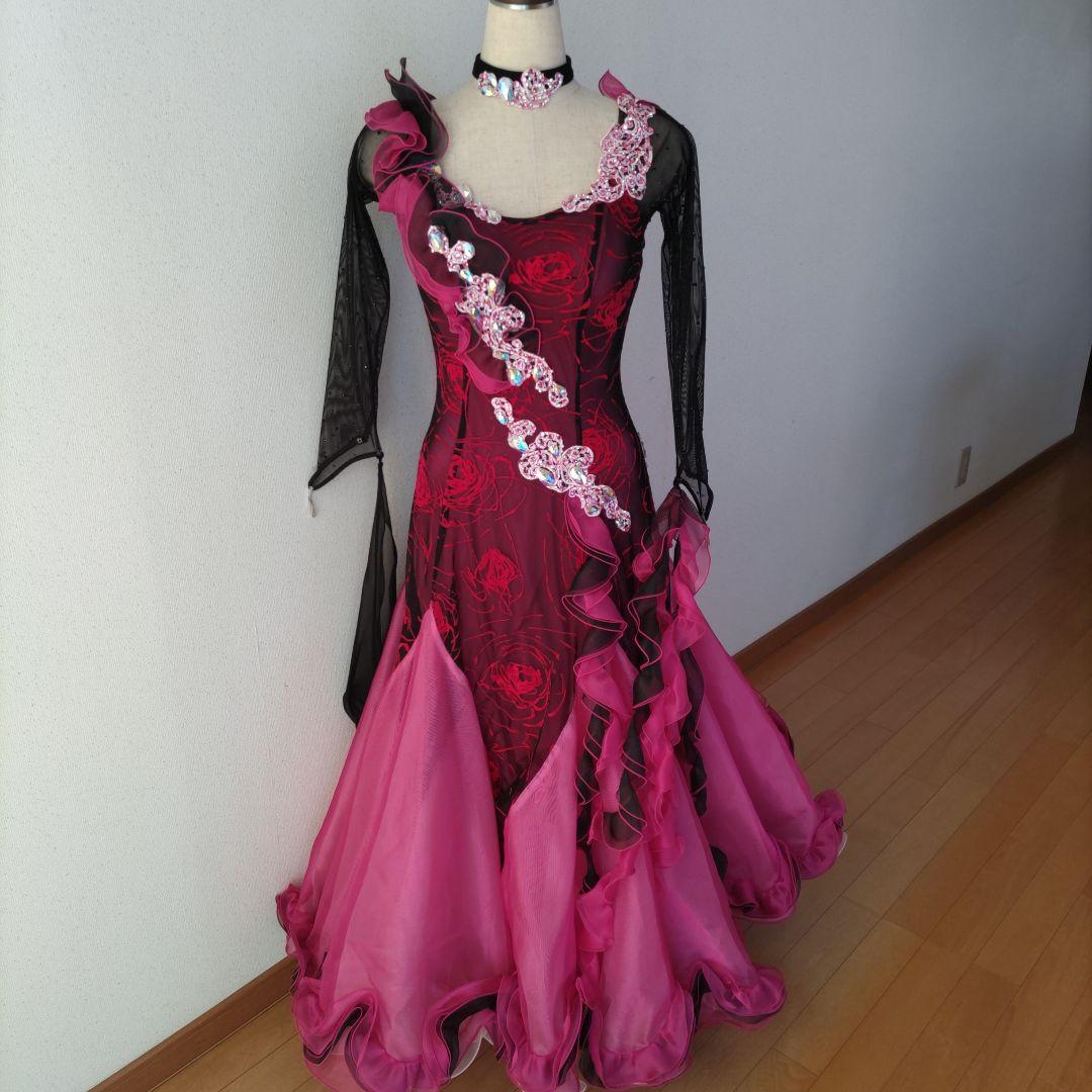 社交ダンスドレス 黒とピンク フリル