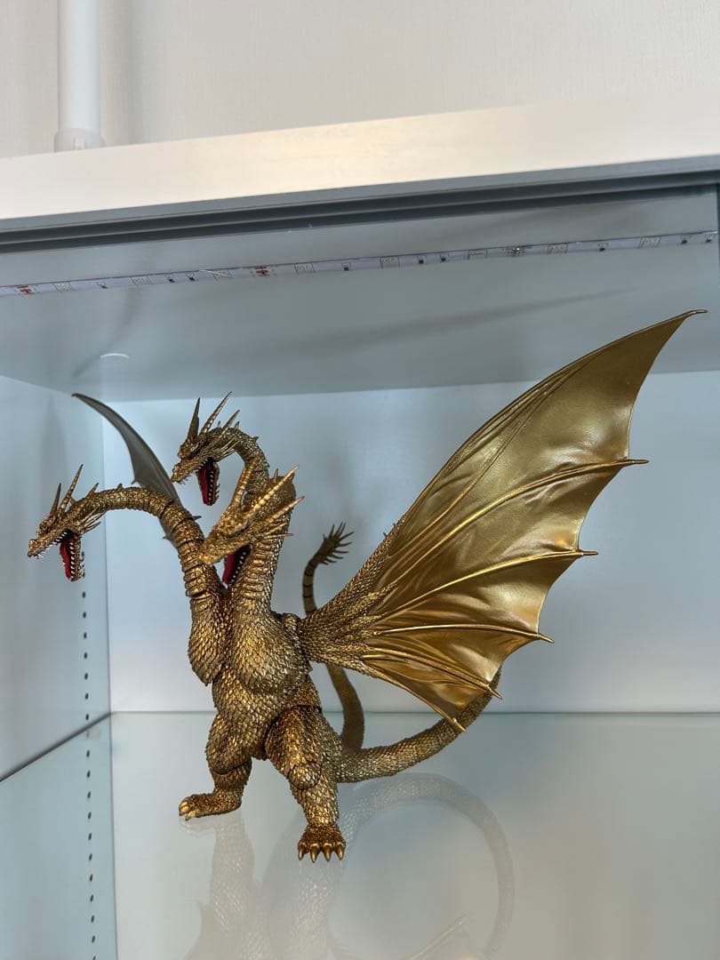 キングギドラ s.h.monsterarts shモンスターアーツ フィギュア