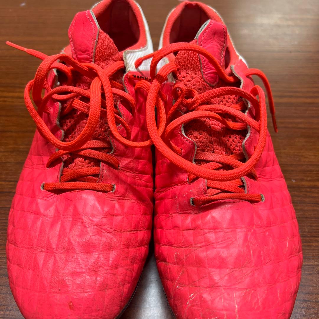 Nike サッカーシューズ ティエンポレジェンド8