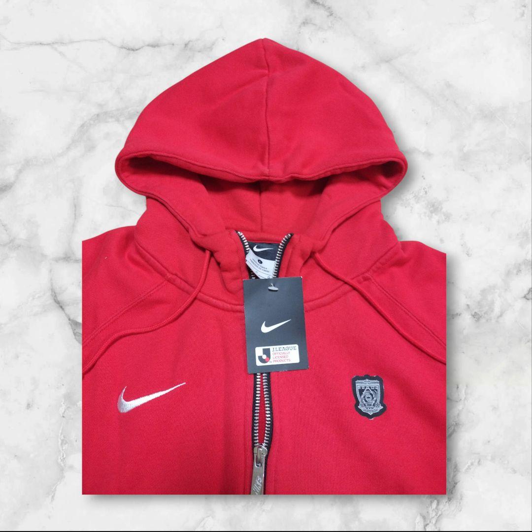 新品未使用　NIKE 浦和レッズエンブレム　パーカー L B品