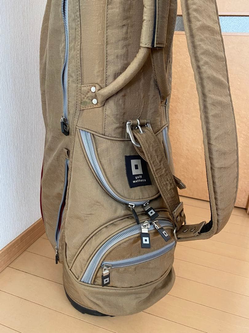 オノフ　キャディバッグ(訳あり)