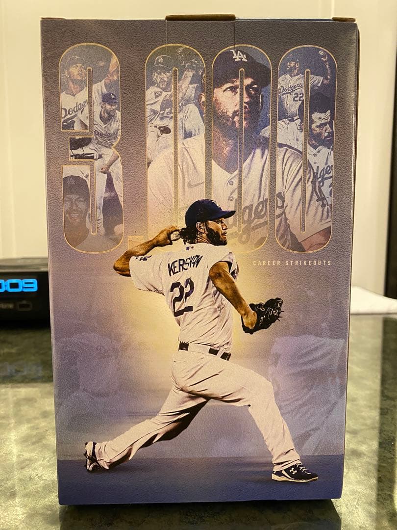 ☆【球場配布数量限定】9/20クレイトンカーショー3000奪三振ボブルヘッド