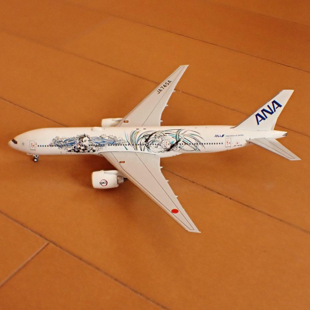 1/400 NGモデル ANA 鬼滅の刃ジェット 参号機 B777-200