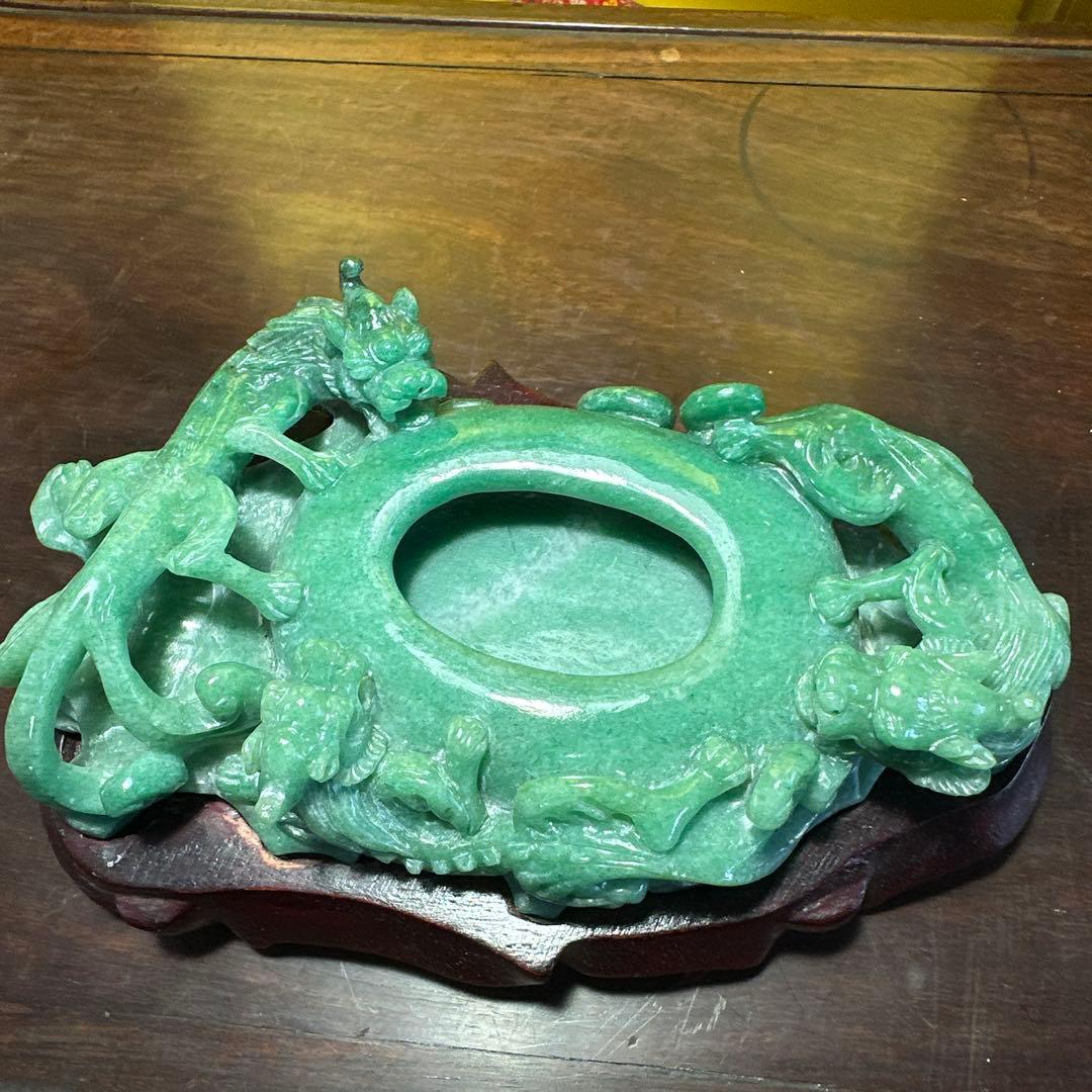 翡翠，置物，文房具，彫刻 ，木製台座付き