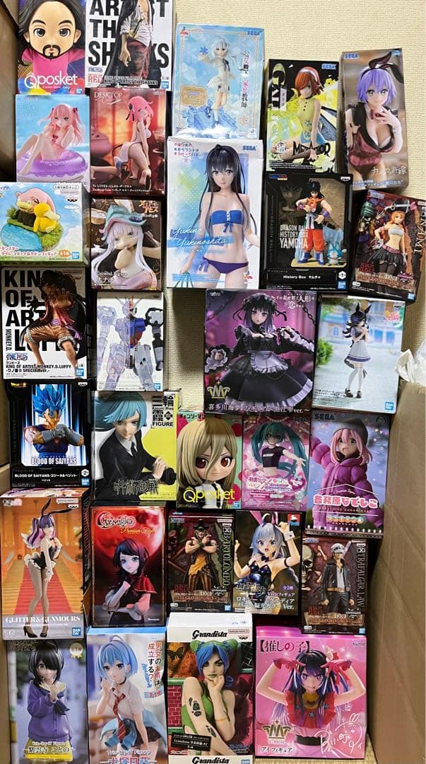 [箱凹み、破れあり、色褪せ] プライズフィギュア　30体