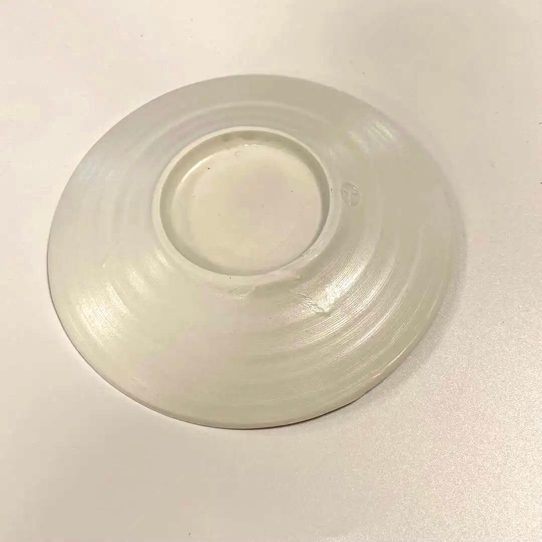 黒田泰蔵　白磁　デミタスカップ＆ソーサー