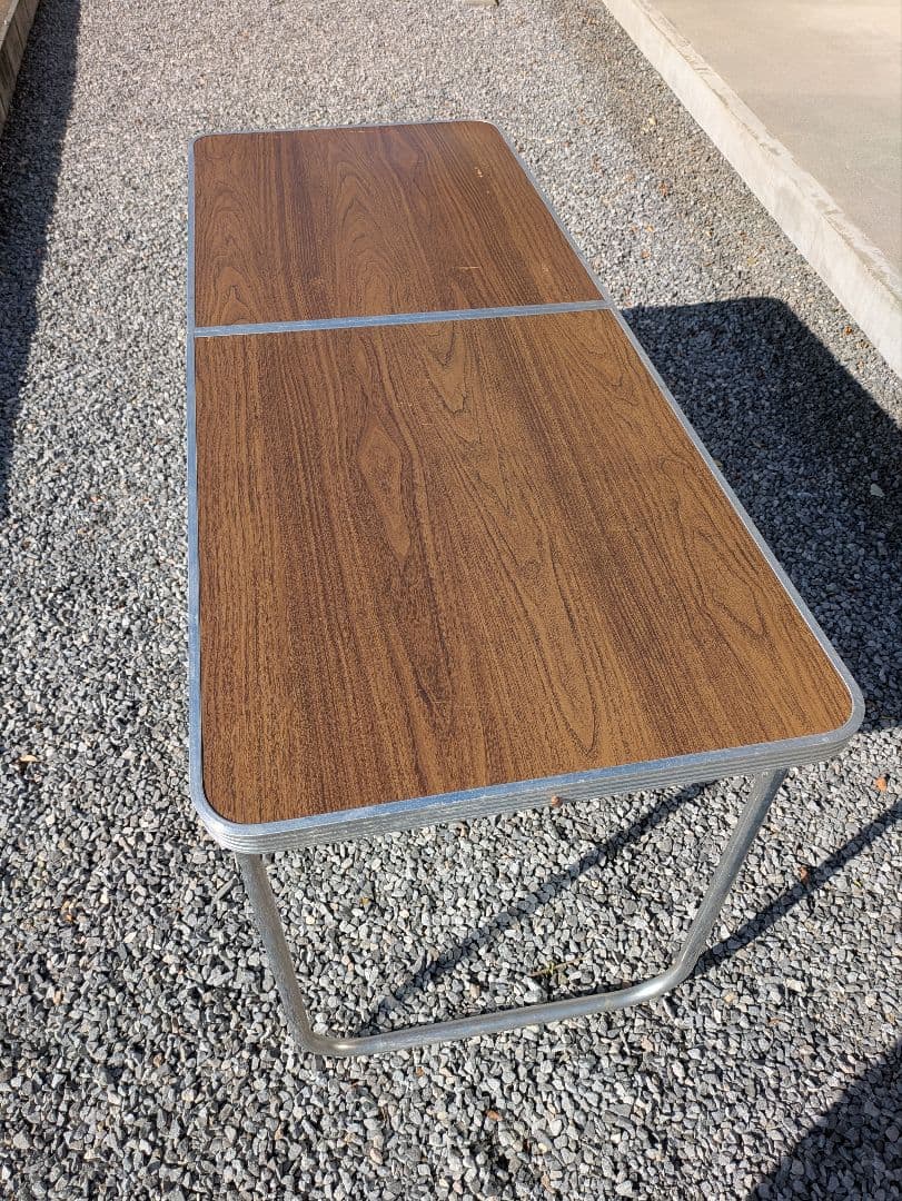 USA製　フォールディングテーブル　折りたたみテーブル　アメリカ製 キャンプ