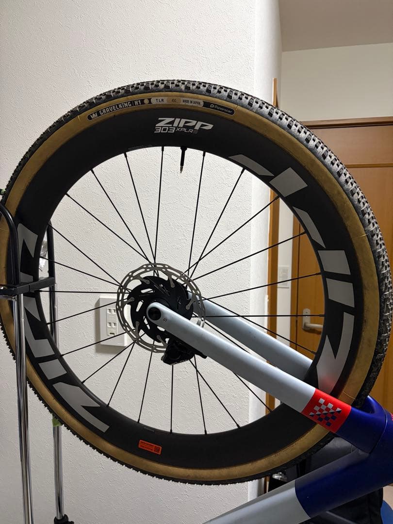 ZIPP 303 XPLR S 前後ホイールセット+タイヤ