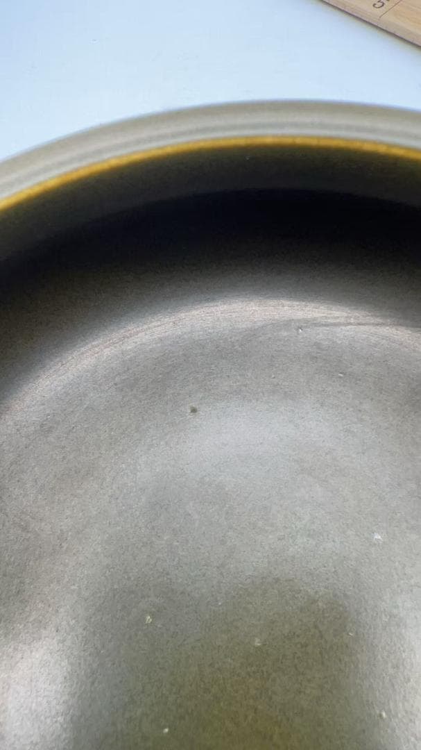 清乾隆時代 【大清乾隆年製】在銘 茶葉末釉三足香炉 【旧家蔵出し(Y-4)