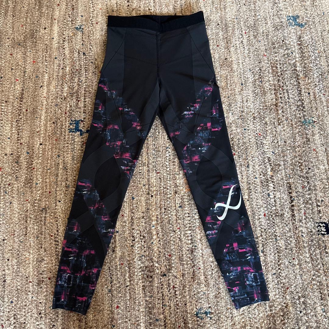 CW-X トレーニングタイツ Sサイズ 黒/ピンク