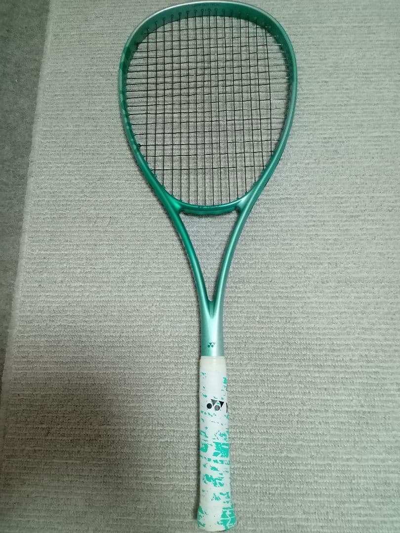 ヨネックス 02ボルトレイジ7S UL1