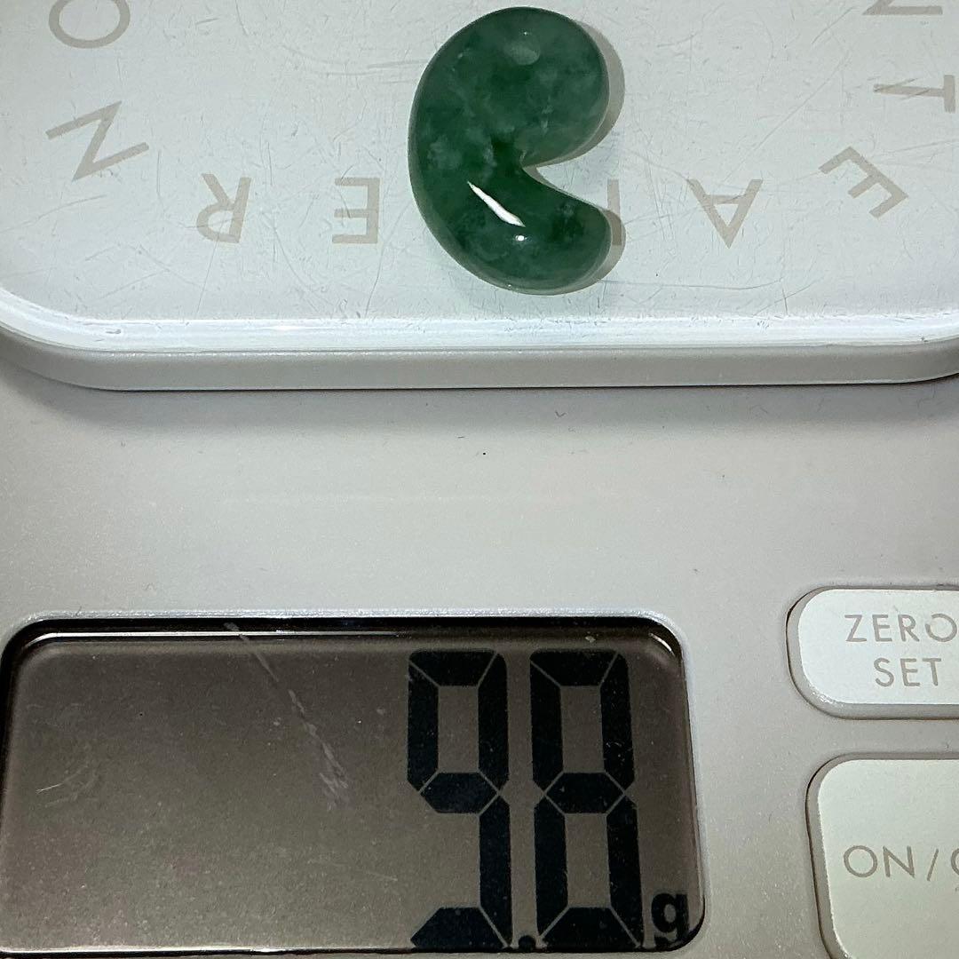 糸魚川翡翠　金山谷　勾玉　1点のみ‼︎