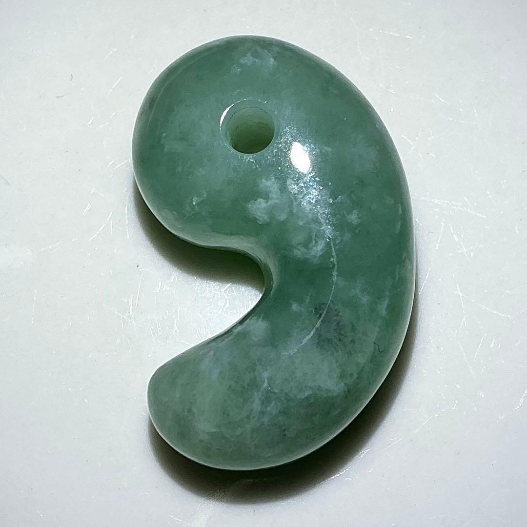 糸魚川翡翠　金山谷　勾玉　1点のみ‼︎