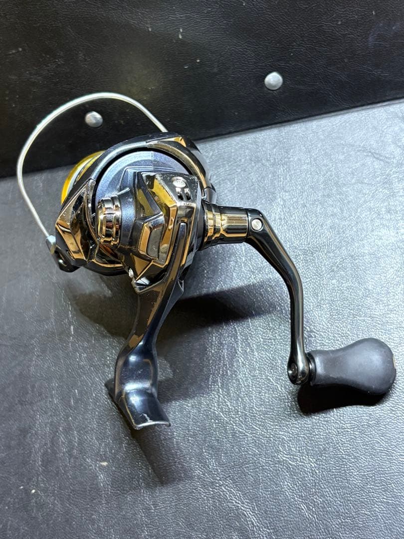 21 アルテグラ2500 スピニングリール