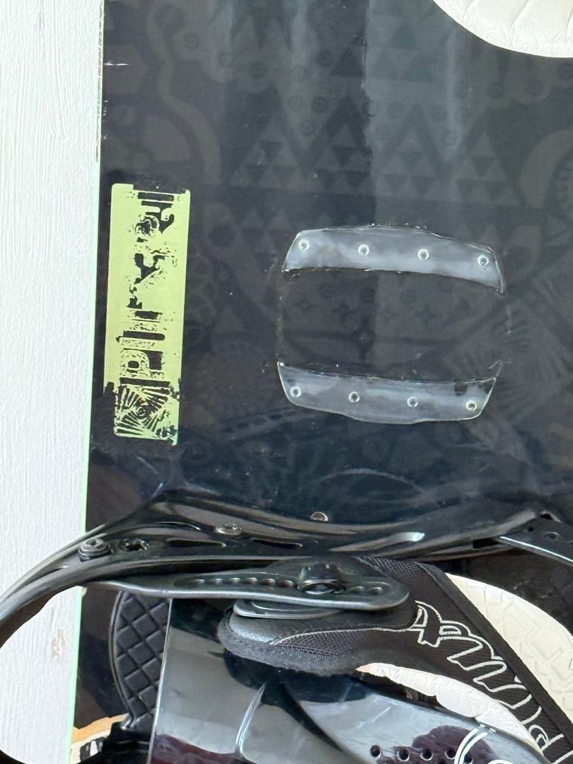 Salomon スノーボード ビンディング、ボードケース付き