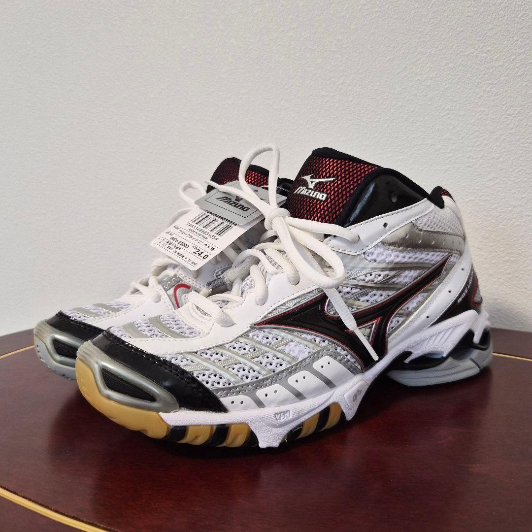 ミズノ ウェーブ ライトニング バレーボールシューズ ドッジボールシューズ