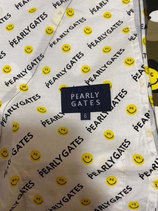 人気完売パーリーゲイツストレッチリップ カモ×ニコプリントショートパンツサイズ6